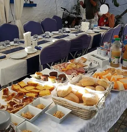 Bed & Breakfast Gi & Gio Cabras